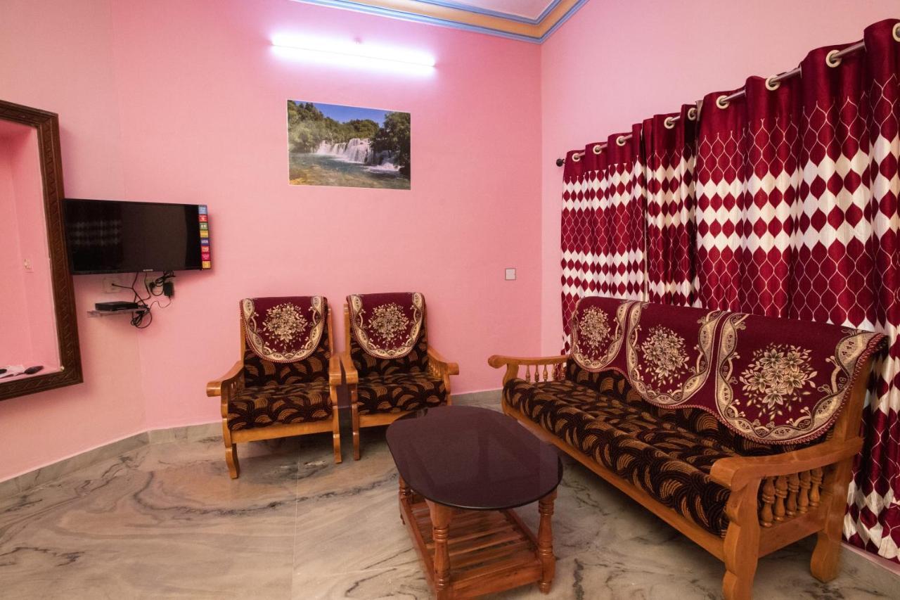 Phoenix Holiday Home Komoryn Zewnętrze zdjęcie